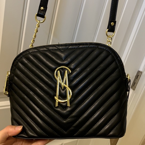 Steve Madden Chevron Leather Crossbody Bag - Picture 3 of 16